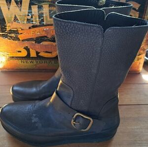 Ugg Australia Boots, Women Size 10, Black Pebbled Leather, Mid Calf, Slip On